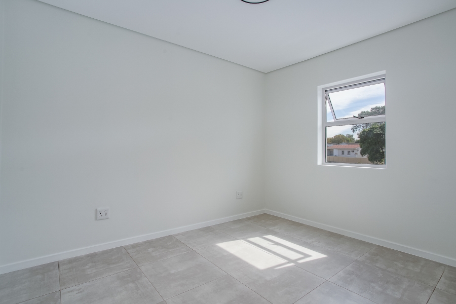 To Let 2 Bedroom Property for Rent in Honeydew Country Estate Western Cape